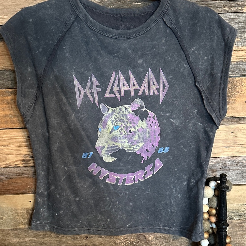 Hysteria Graphic Crop Tee - Black with Purple Print Juniors XL